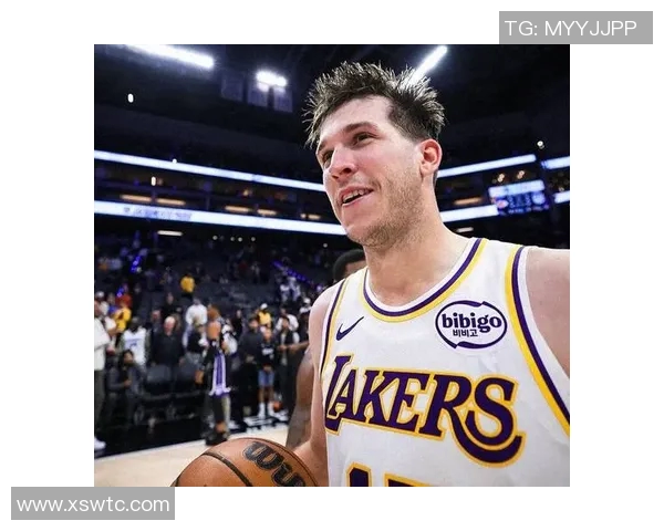 湖人管理层明确表态里夫斯交易仅在获得顶级内线时考虑